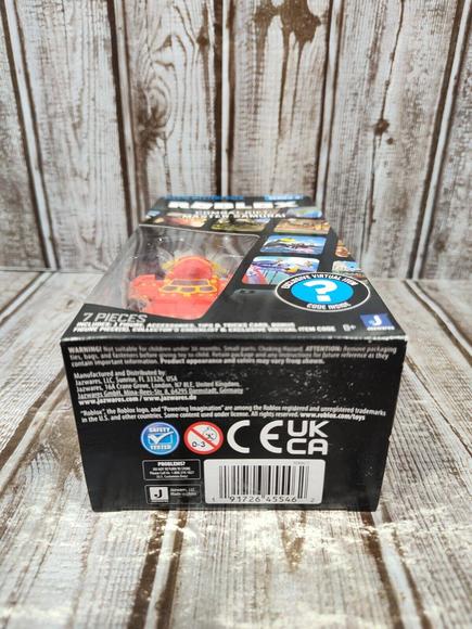 Roblox Deluxe Mystery Pack Series 3 Combat Rift:Master Samurai w/Code NIB - Picture 6 of 6